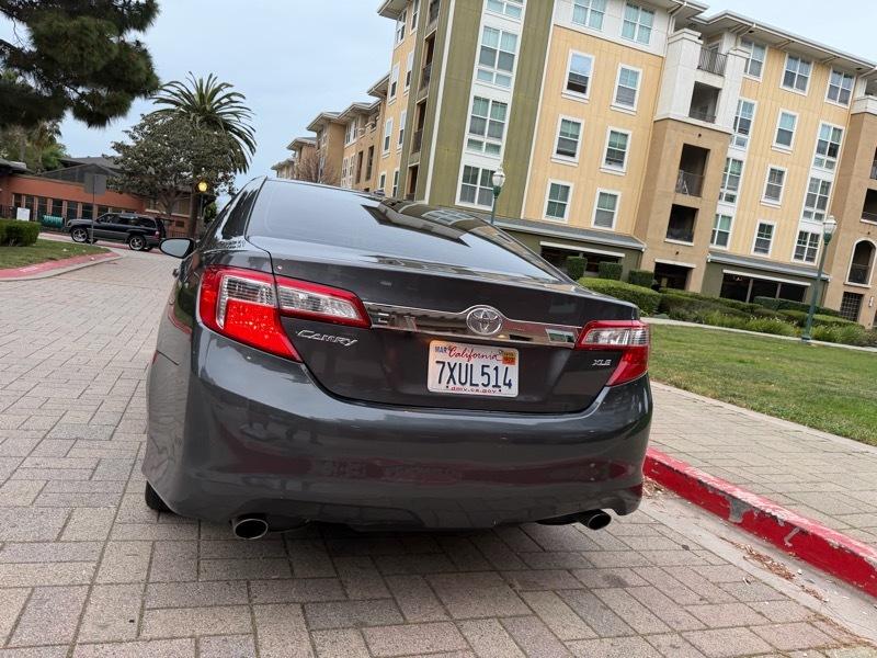 Toyota Camry XLE V6 2014