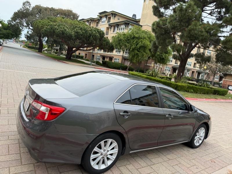 Toyota Camry XLE V6 2014