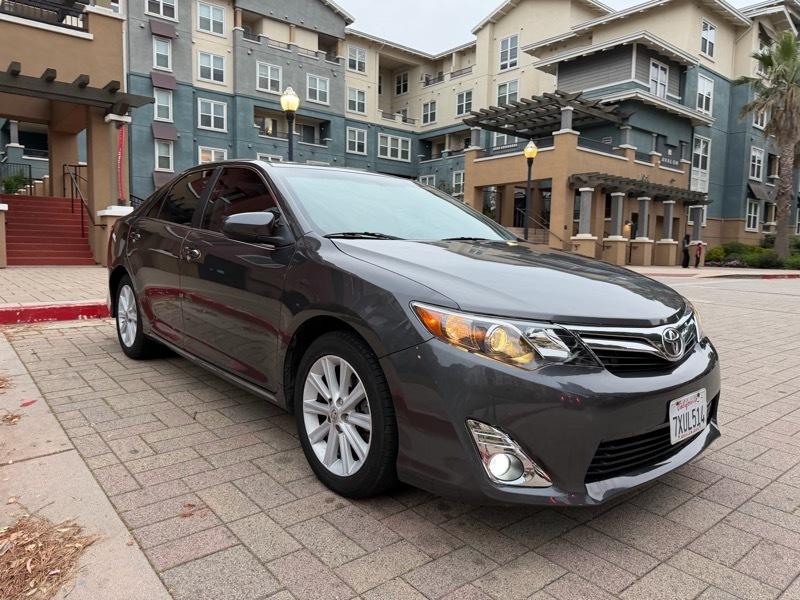 Toyota Camry XLE V6 2014