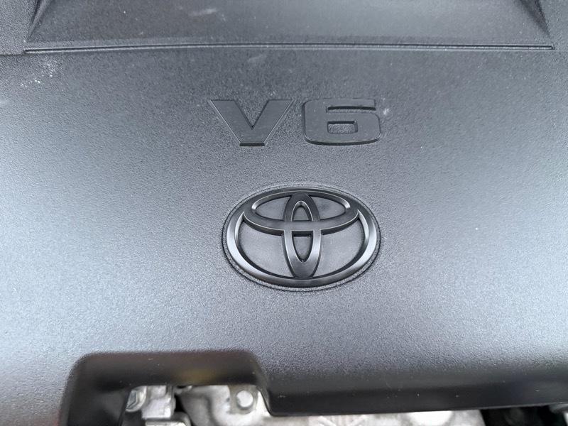 Toyota Camry XLE V6 2014