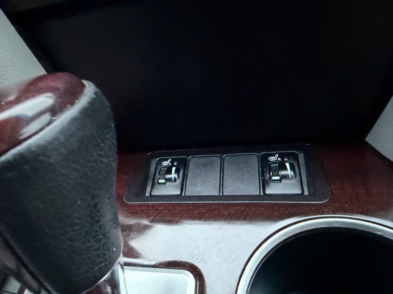 Toyota Camry XLE V6 2014