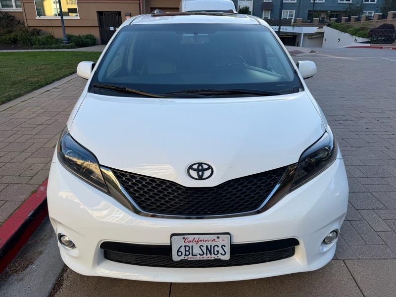 Toyota Sienna SE FWD 8-Passenger V6 2015