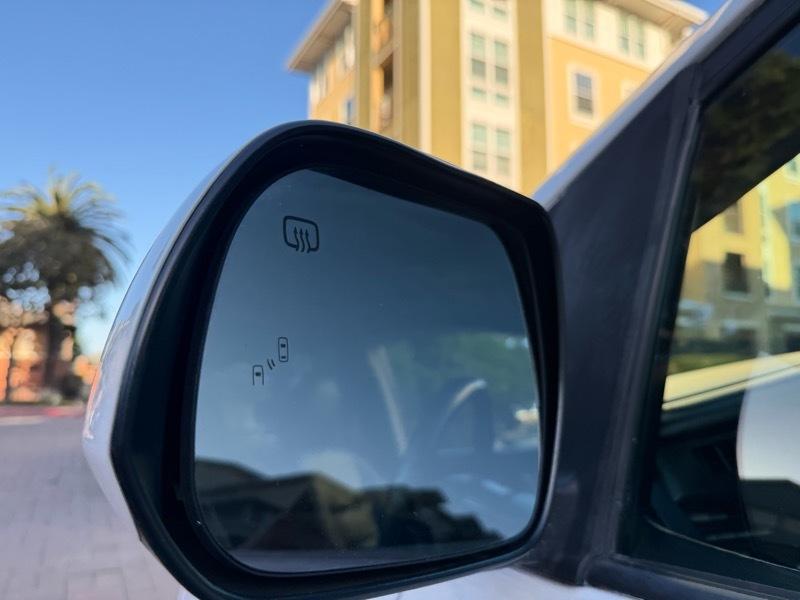 Toyota Sienna SE FWD 8-Passenger V6 2015