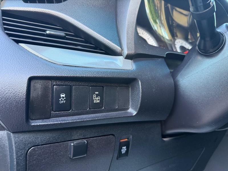 Toyota Sienna SE FWD 8-Passenger V6 2015