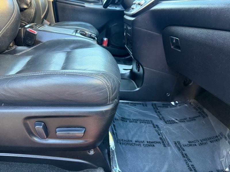 Toyota Sienna SE FWD 8-Passenger V6 2015