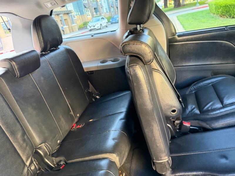 Toyota Sienna SE FWD 8-Passenger V6 2015