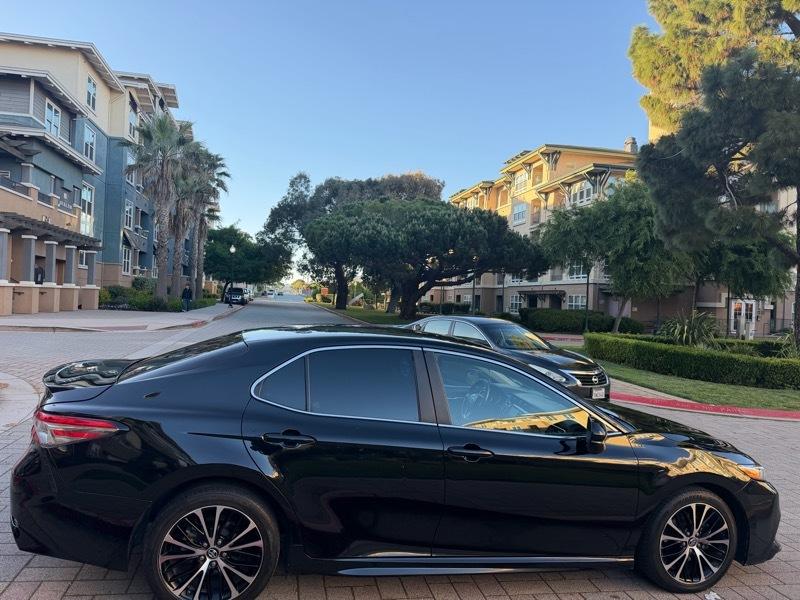 Toyota Camry SE 2018