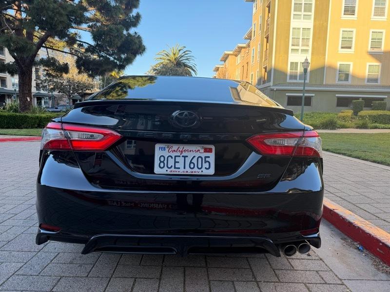 Toyota Camry SE 2018