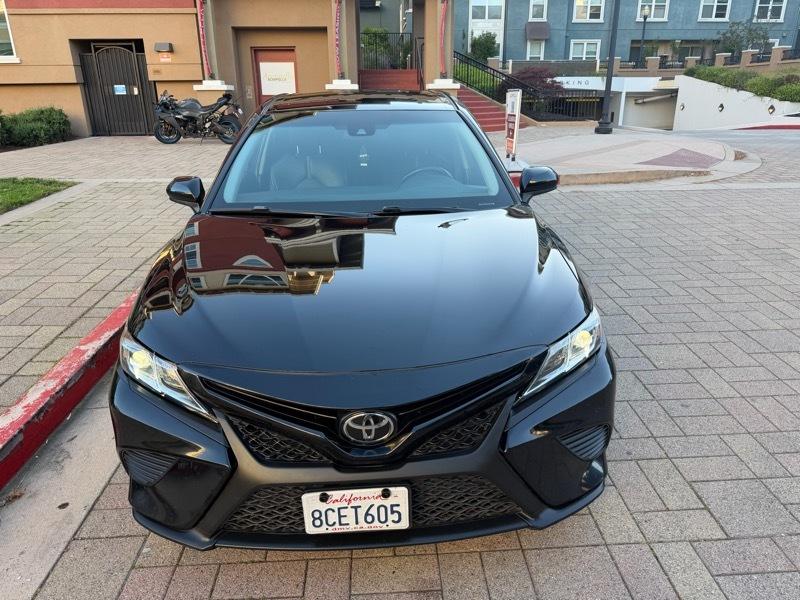 Toyota Camry SE 2018