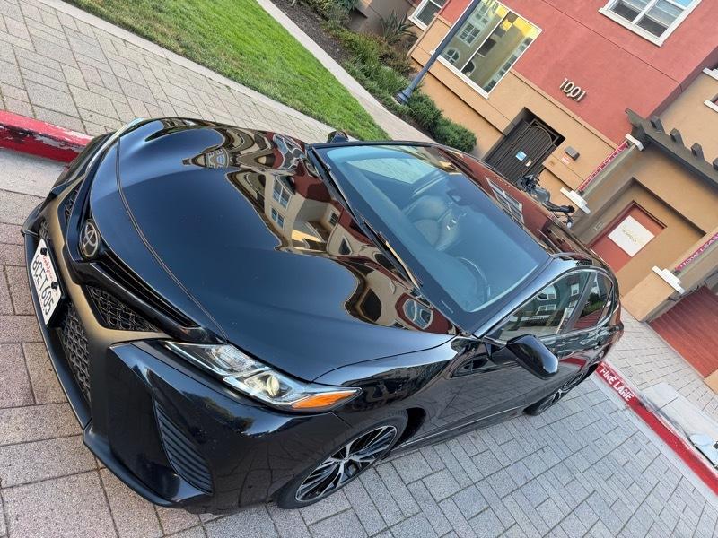 Toyota Camry SE 2018