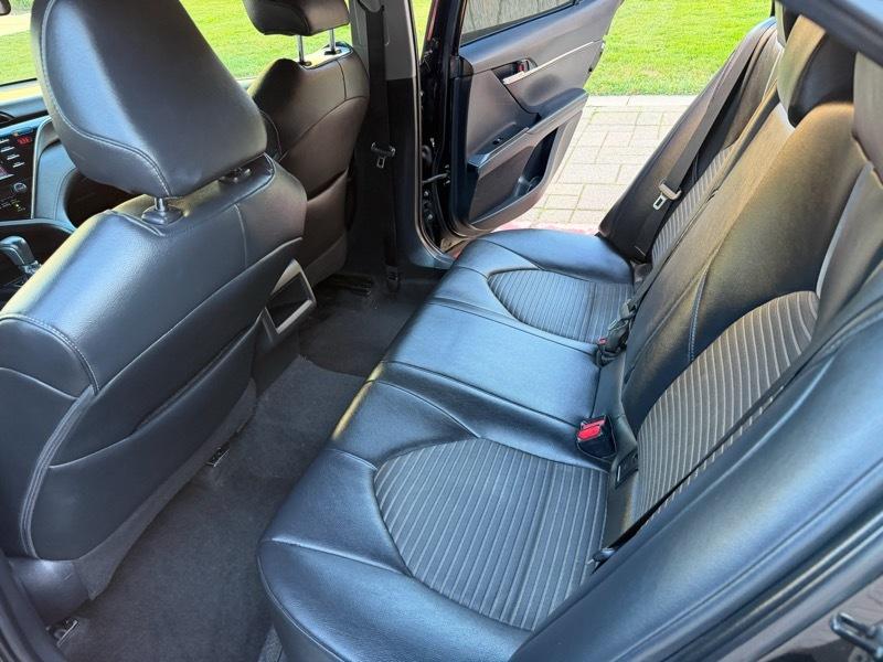 Toyota Camry SE 2018