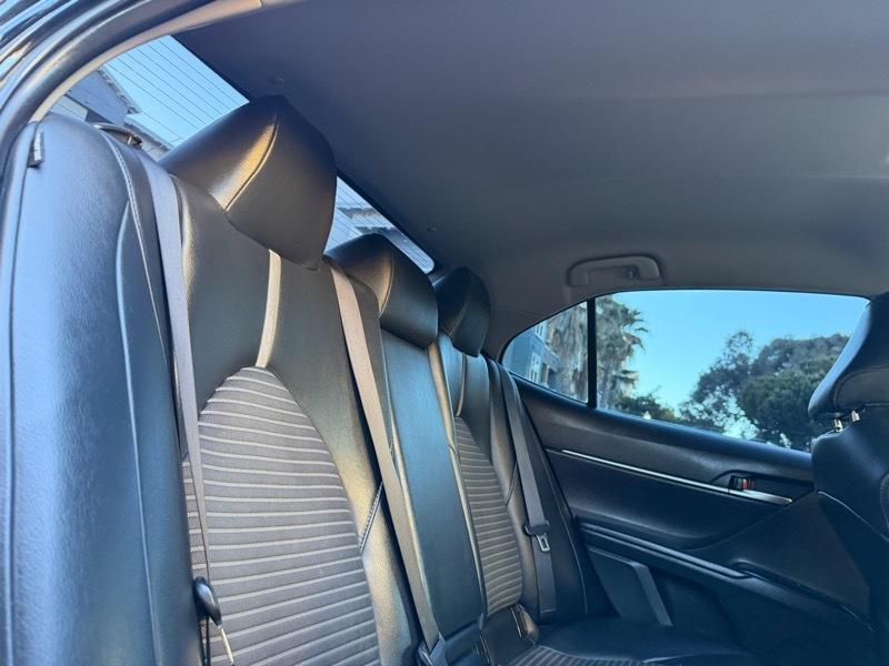 Toyota Camry SE 2018