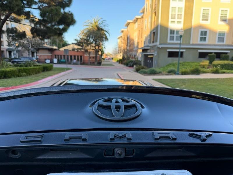 Toyota Camry SE 2018