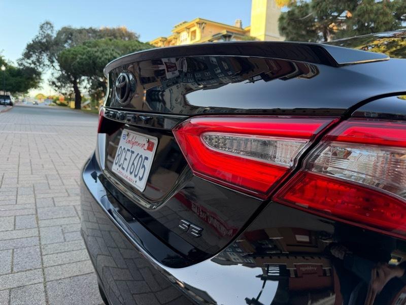 Toyota Camry SE 2018