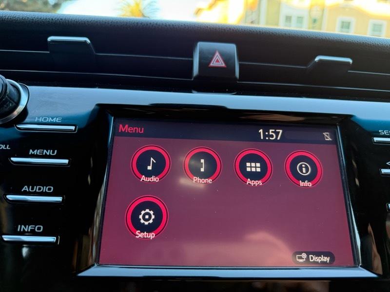 Toyota Camry SE 2018