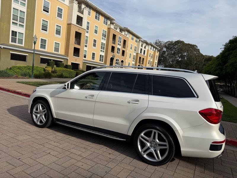 Mercedes-Benz GL-Class GL550 4MATIC 2014