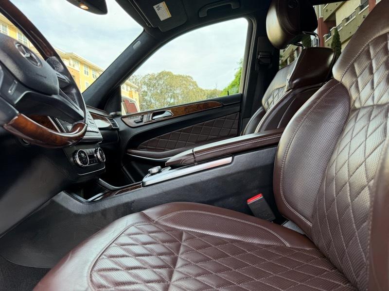 Mercedes-Benz GL-Class GL550 4MATIC 2014