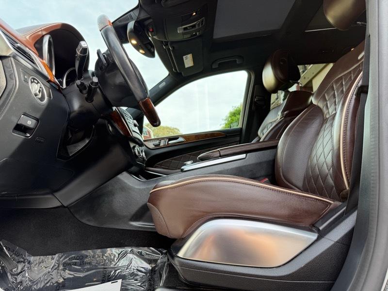 Mercedes-Benz GL-Class GL550 4MATIC 2014