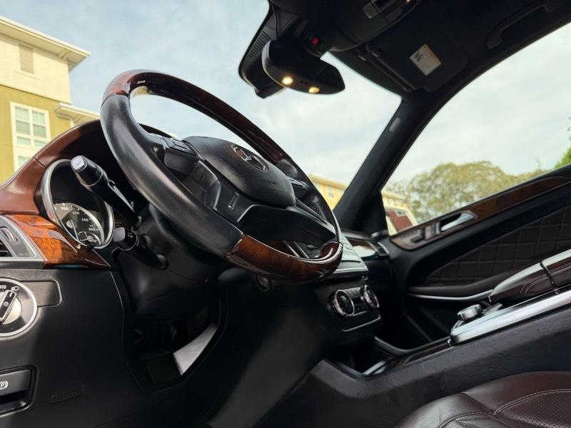 Mercedes-Benz GL-Class GL550 4MATIC 2014