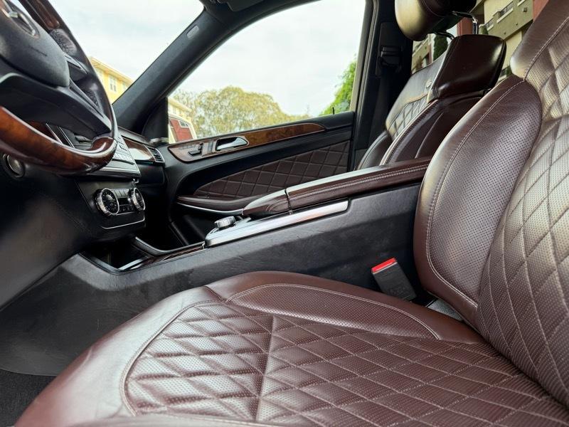 Mercedes-Benz GL-Class GL550 4MATIC 2014