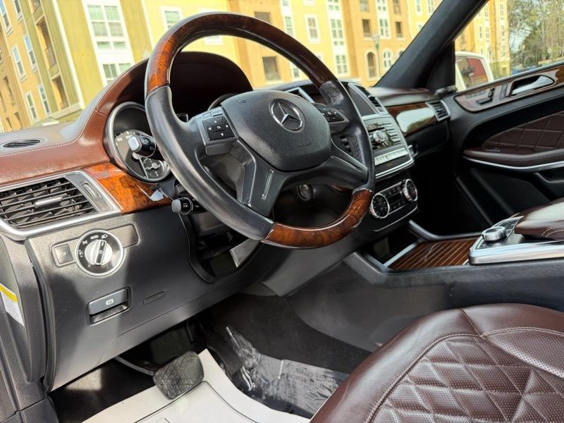 Mercedes-Benz GL-Class GL550 4MATIC 2014