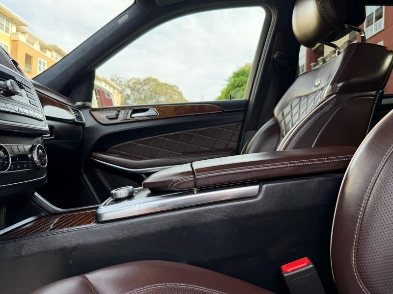 Mercedes-Benz GL-Class GL550 4MATIC 2014