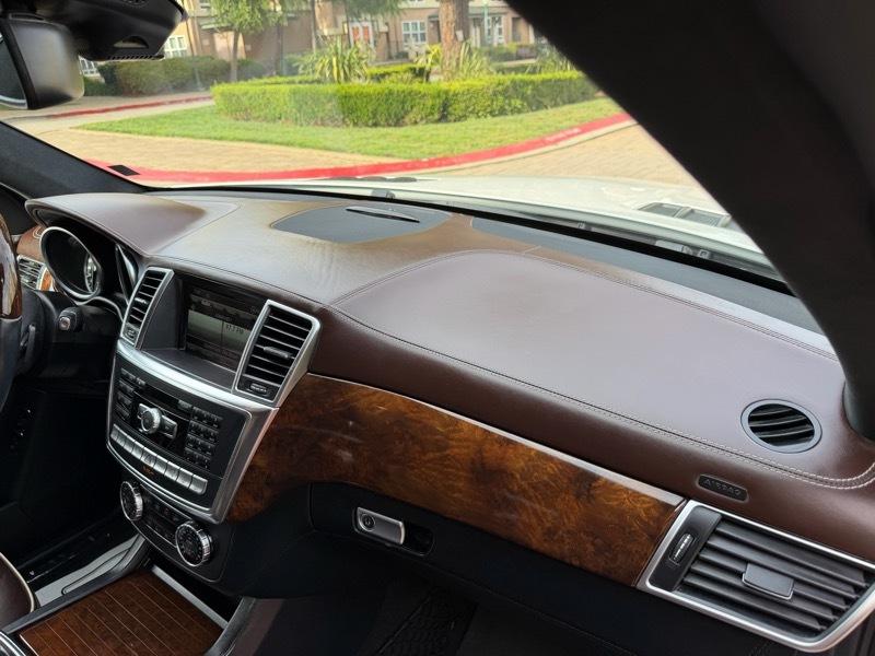 Mercedes-Benz GL-Class GL550 4MATIC 2014