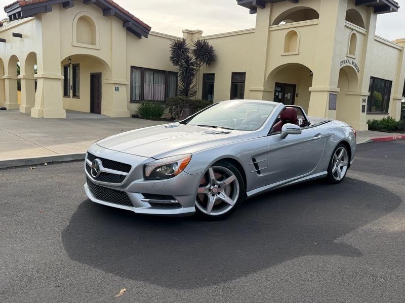 Mercedes-Benz SL-Class SL550R 2014