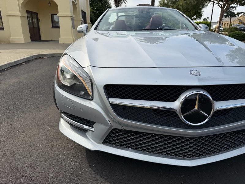 Mercedes-Benz SL-Class SL550R 2014