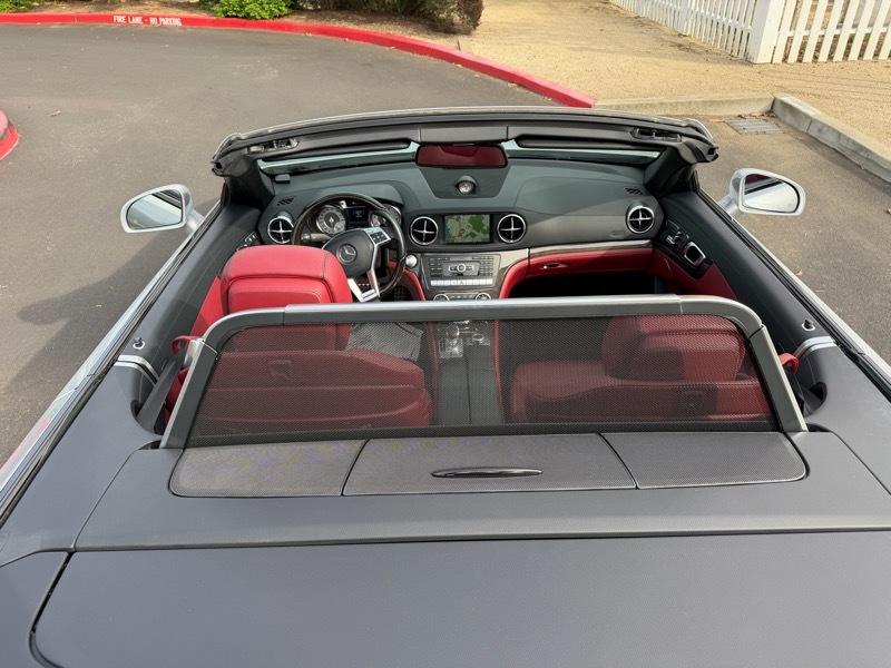 Mercedes-Benz SL-Class SL550R 2014