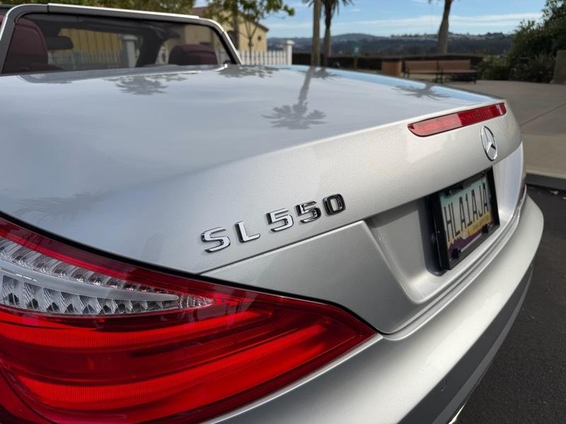 Mercedes-Benz SL-Class SL550R 2014