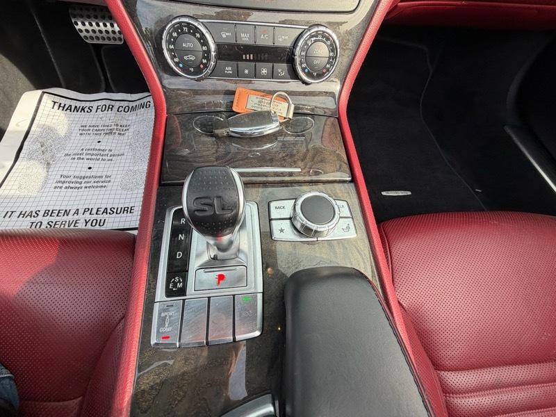 Mercedes-Benz SL-Class SL550R 2014