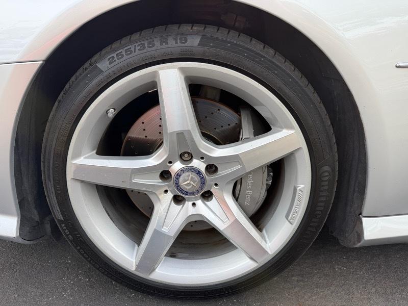 Mercedes-Benz SL-Class SL550R 2014