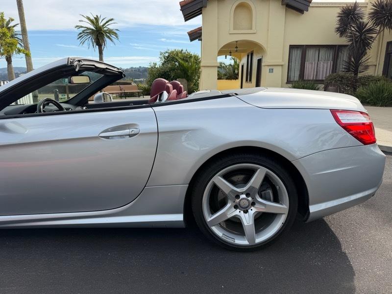 Mercedes-Benz SL-Class SL550R 2014