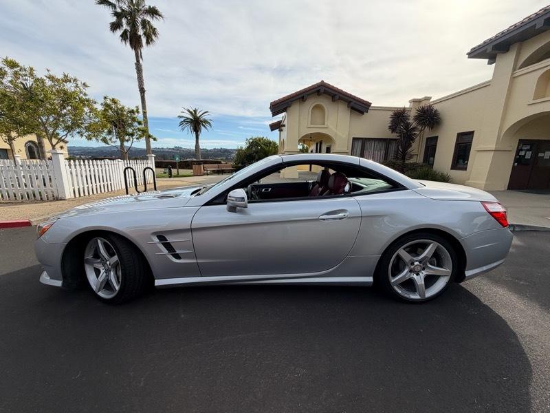 Mercedes-Benz SL-Class SL550R 2014