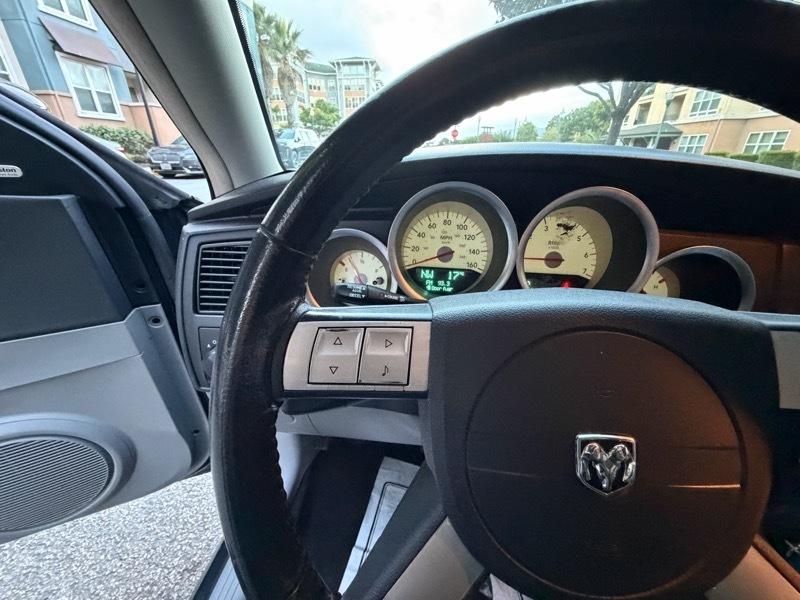 Dodge Magnum R/T 2006