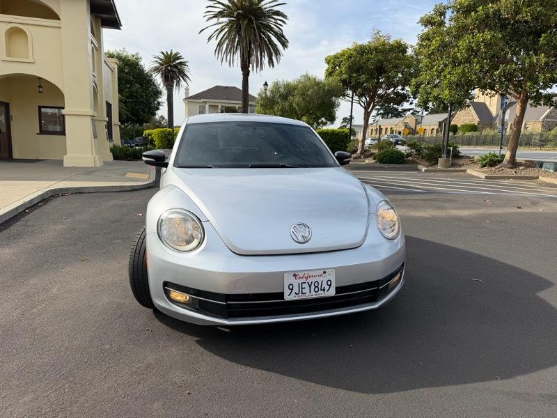Volkswagen Beetle 2.0T Turbo 2012