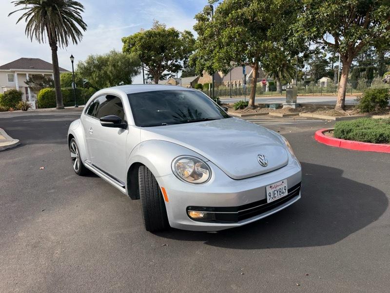 Volkswagen Beetle 2.0T Turbo 2012