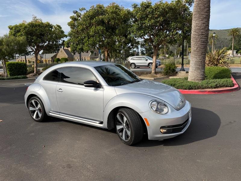 Volkswagen Beetle 2.0T Turbo 2012