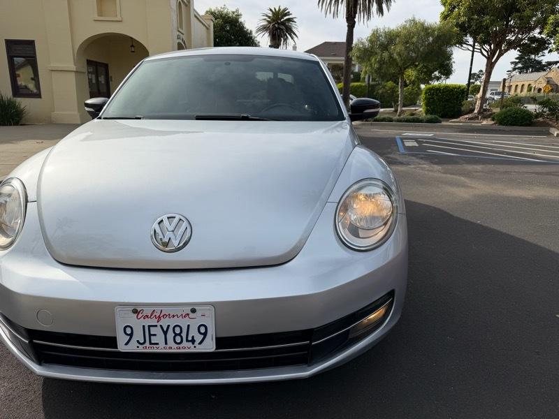Volkswagen Beetle 2.0T Turbo 2012