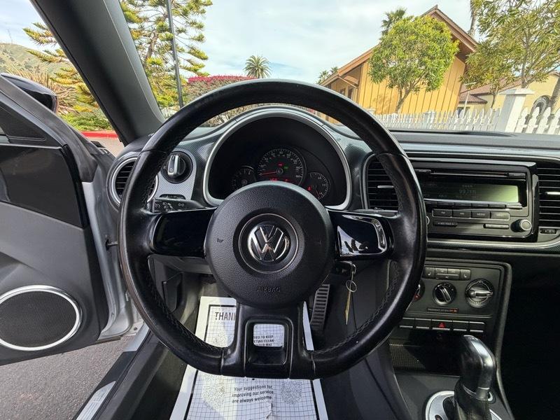 Volkswagen Beetle 2.0T Turbo 2012