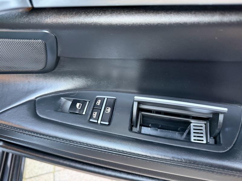 BMW 7-Series 750Li 2015