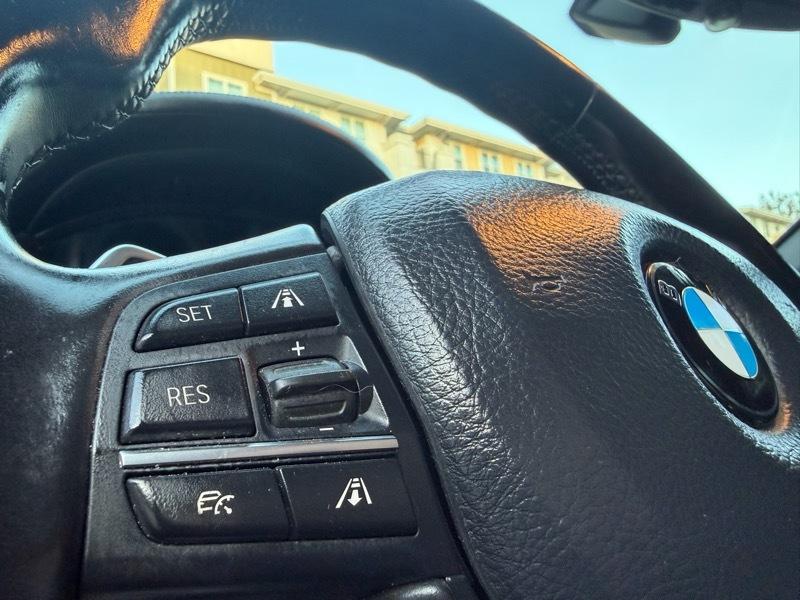 BMW 7-Series 750Li 2015