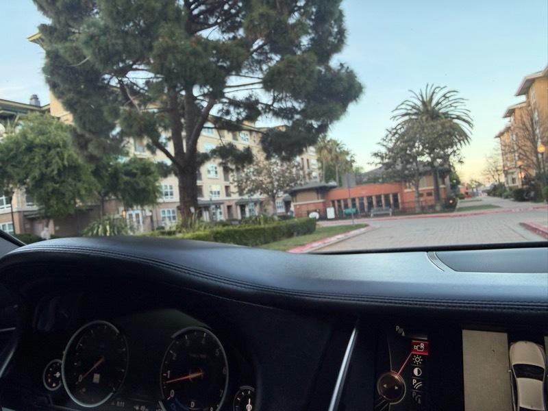 BMW 7-Series 750Li 2015