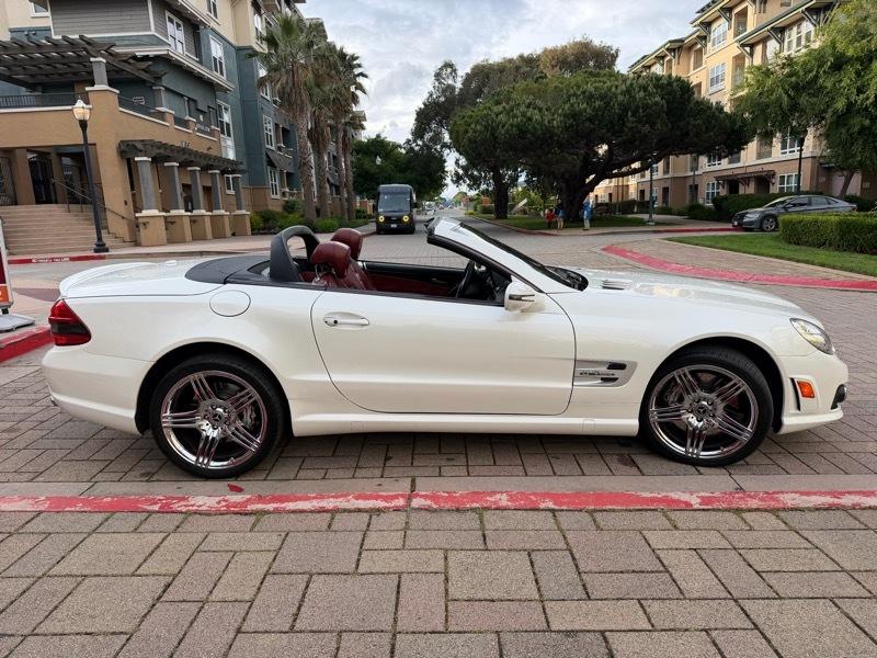 Mercedes-Benz SL-Class SL63 AMG 2009