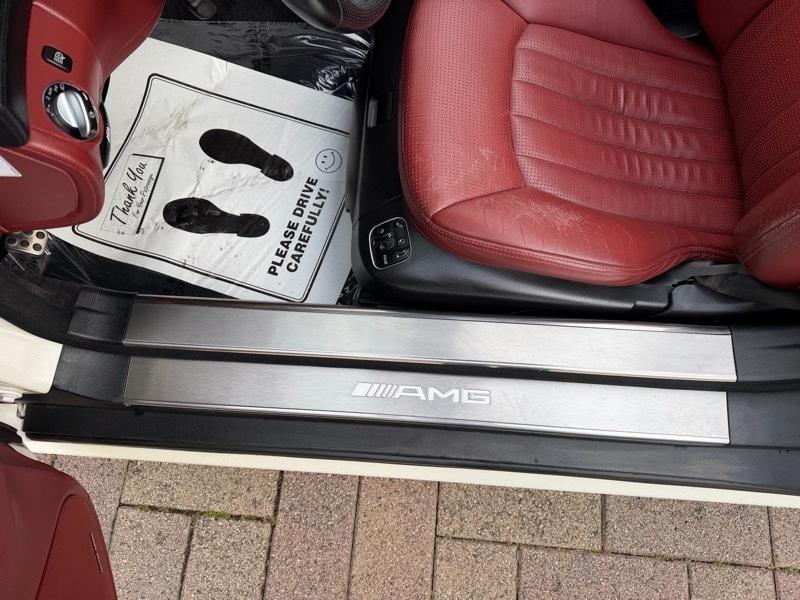 Mercedes-Benz SL-Class SL63 AMG 2009