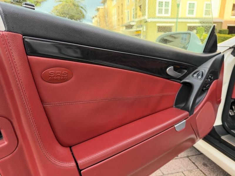 Mercedes-Benz SL-Class SL63 AMG 2009