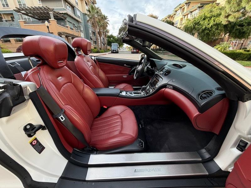 Mercedes-Benz SL-Class SL63 AMG 2009