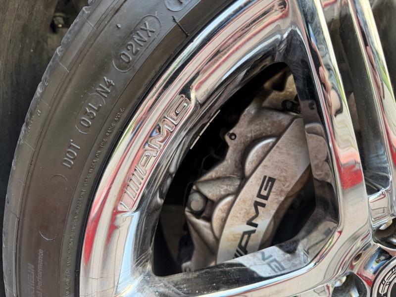 Mercedes-Benz SL-Class SL63 AMG 2009