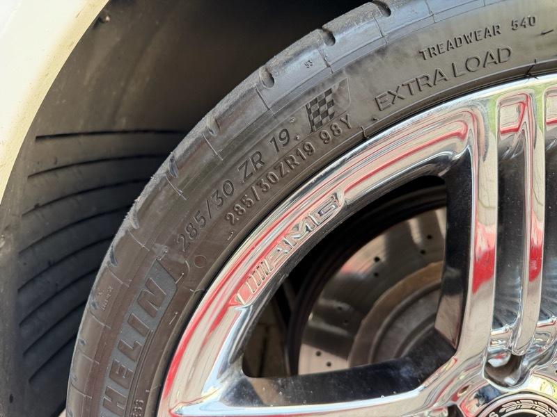 Mercedes-Benz SL-Class SL63 AMG 2009